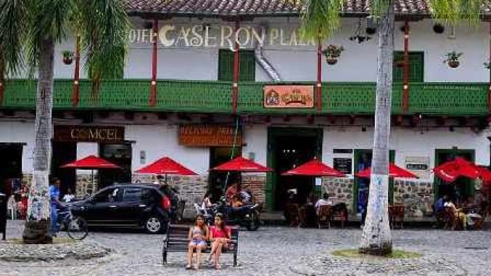 Hotel Caserón Plaza