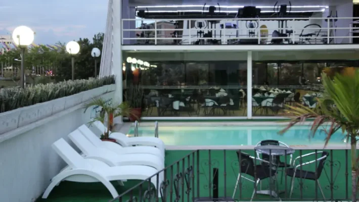 Hotel San Fernando Real