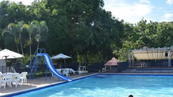 Pasadia Melgar Centro Vacacional