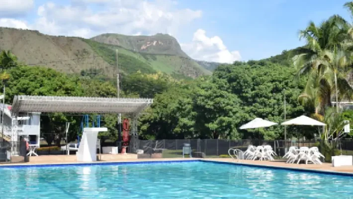 Pasadia Melgar Centro Vacacional