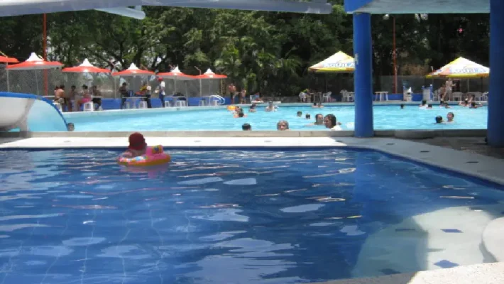 Pasadla Tocaima Tobogán Piscina