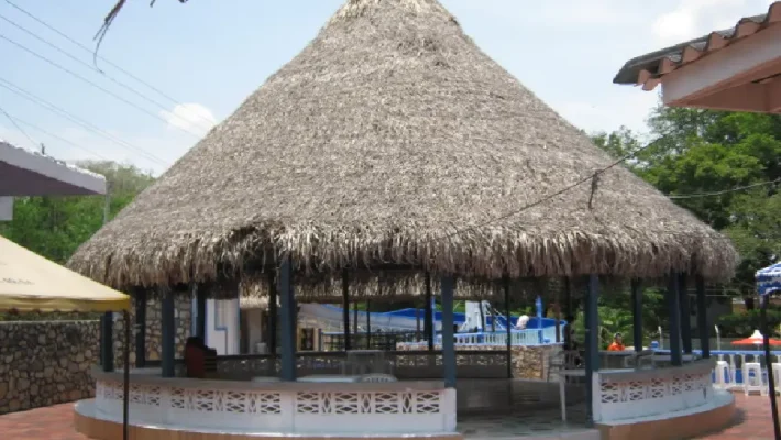 Pasadla Tocaima Tobogán Piscina